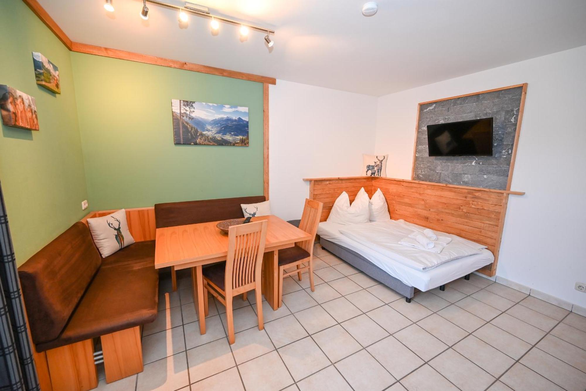 Panorama Apartments Bruck By All In One Apartments Fusch an der Glocknerstraße Zewnętrze zdjęcie